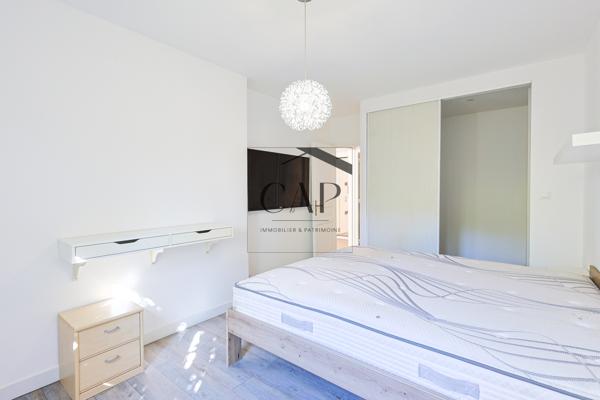 Aix-en-Provence (13100) Appartement 2 pièces en rdc avec grande terrasse, cave et parking