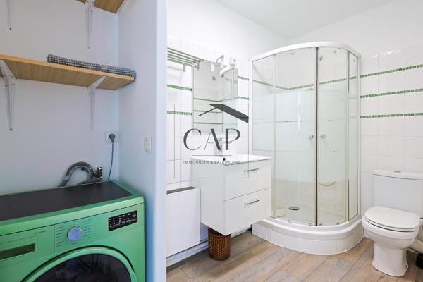 Aix-en-Provence (13100) Appartement 2 pièces en rdc avec grande terrasse, cave et parking