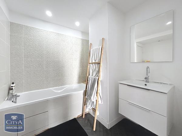 Appartement à vendre 2 pièces 42m² Fréjus (83600)