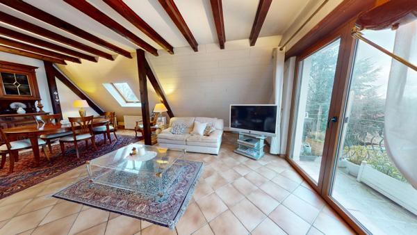 Rare : Appartement F5 spacieux à ERSTEIN