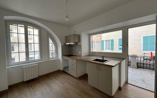 Appartement à louer    3 pièces •  Saint-Marcellin