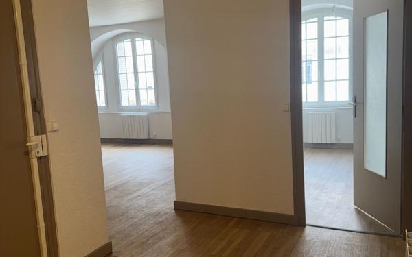 Appartement à louer    3 pièces •  Saint-Marcellin