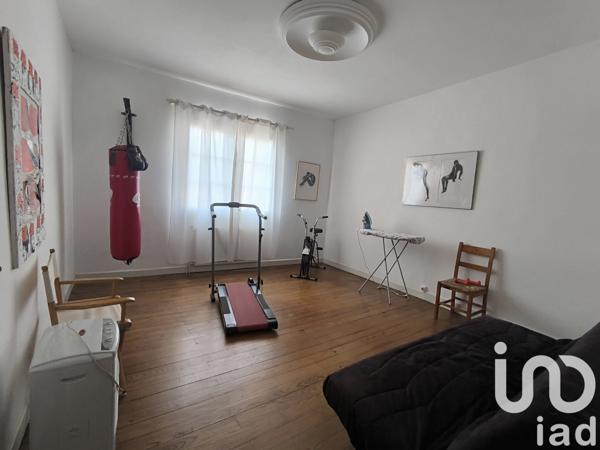 Maison à vendre 8 pièces 230 m² Port-Sainte-Foy-et-Ponchapt