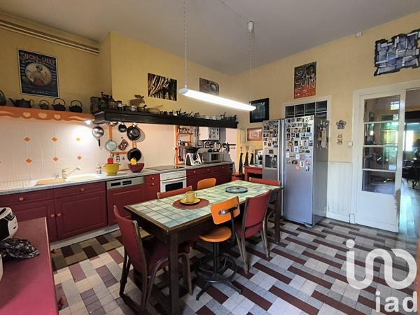 Maison à vendre 8 pièces 230 m² Port-Sainte-Foy-et-Ponchapt