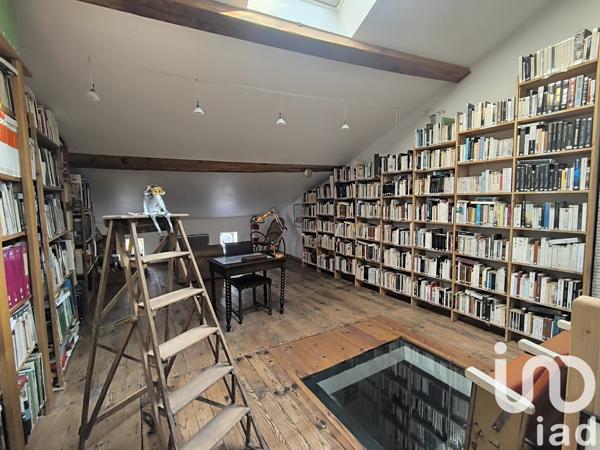 Maison à vendre 8 pièces 230 m² Port-Sainte-Foy-et-Ponchapt