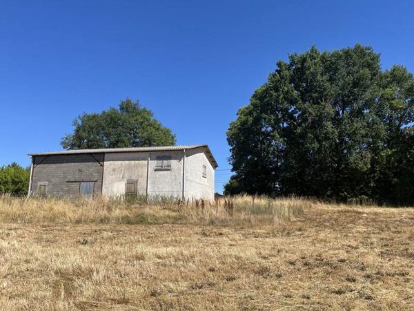 Grange à vendre 77 420 € Ansac-sur-Vienne 1 pièce 184 m² DPE