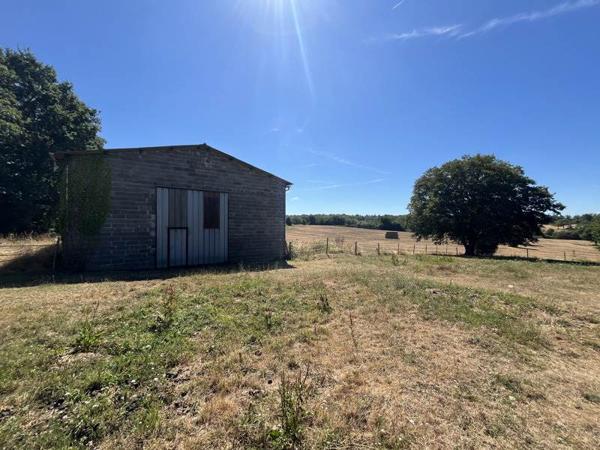 Grange à vendre 77 420 € Ansac-sur-Vienne 1 pièce 184 m² DPE