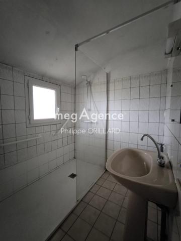 Maison à VERGONNES, 49420 - 5 pièces 84m²
