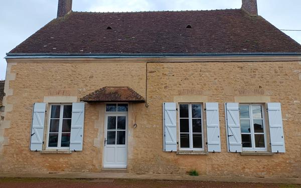 Maison à louer    3 pièces •  Origny-le-Roux