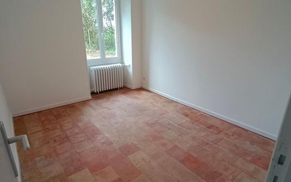 Maison à louer    3 pièces •  Origny-le-Roux