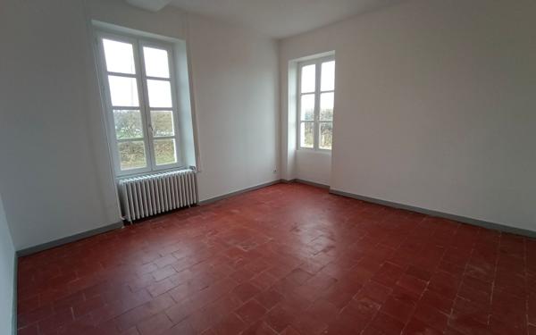 Maison à louer    3 pièces •  Origny-le-Roux