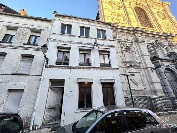 Maison 5 pièce(s) 2 chambre(s) 128 m²