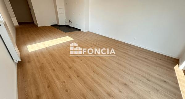 Location Appartement 3 pièces 78.09 m² - Châtenay-malabry 92290