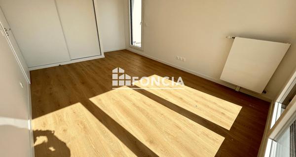 Location Appartement 3 pièces 78.09 m² - Châtenay-malabry 92290