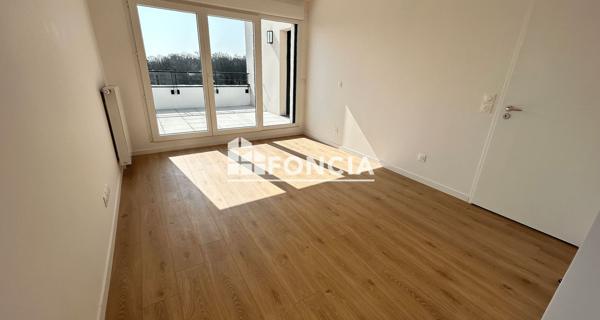 Location Appartement 3 pièces 78.09 m² - Châtenay-malabry 92290