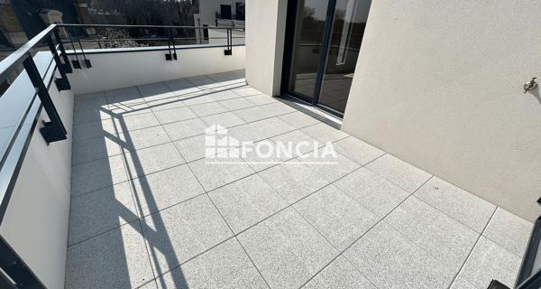 Location Appartement 3 pièces 78.09 m² - Châtenay-malabry 92290