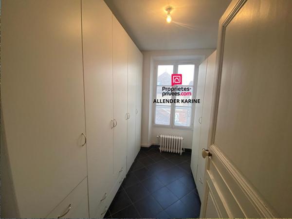 Maison Sens 9 pièce(s) 245 m2