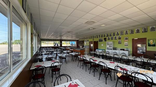 RESTAURANT ROUTIER DE RENOM AVEC FORT POTENTIEL