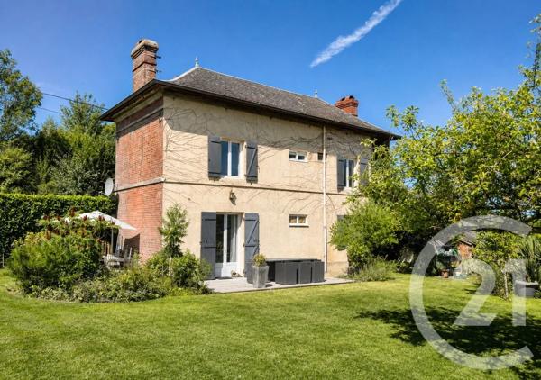 Maison à vendre  6 pièces - 131 m 2   LISIEUX  - 14