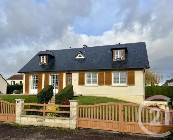 Maison à vendre  6 pièces - 131 m 2   LISIEUX  - 14
