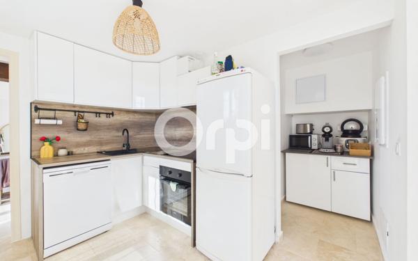 Maison à vendre    4 pièces • 64,96 m2 Mandelieu-la-Napoule