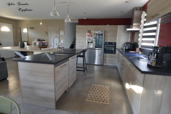 Maison à vendre 5 pièces SAINT MARTIN DE CRAU,541 M² de terrain