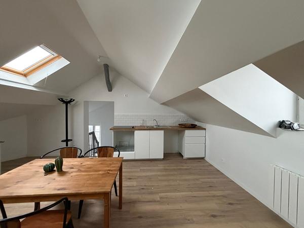 STUDIO SITUE A LOUVIERS DE 60 m2