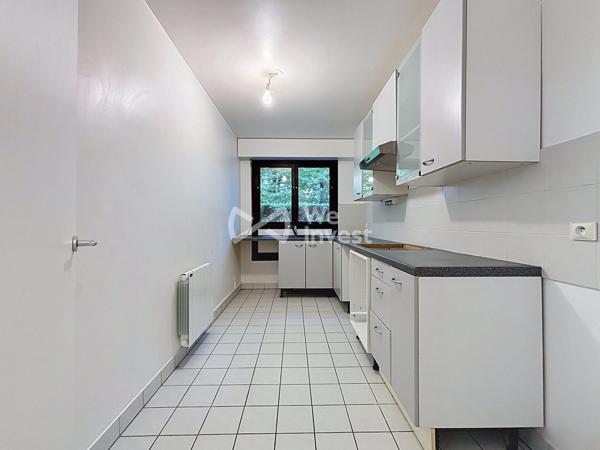 Versailles | Appartement T3 en parfait état avec terrasse, cave et parking