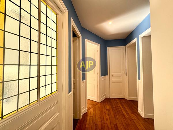 Location appartement Paris 15eme : 2 061 € - AJP Immobilier Paris 15 - Agence Grenelle