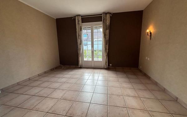 Maison à louer    5 pièces • 119,51 m2 Argences