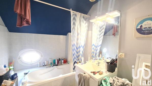 Maison 4 pièces de 92 m² à Poitiers (86000)