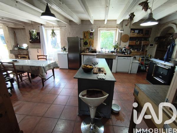 Maison à vendre 7 pièces 300 m² Basses