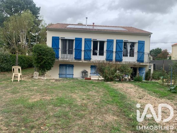 Maison à vendre 6 pièces 100 m² La Chaize-le-Vicomte