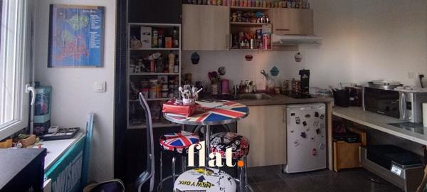 Nantes est - blvd jules verne - grand studio de 32.32 m2 - rdc - parking fermé et sécurisé