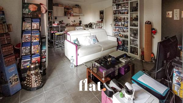 Nantes est - blvd jules verne - grand studio de 32.32 m2 - rdc - parking fermé et sécurisé