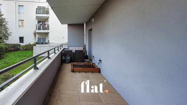 Nantes est - blvd jules verne - grand studio de 32.32 m2 - rdc - parking fermé et sécurisé