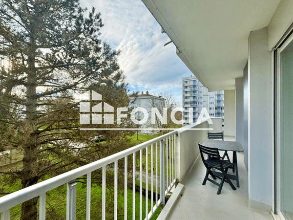 À vendre Appartement 4 pièces 75.69 m² - Cholet 49300