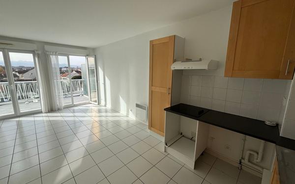 Appartement à vendre    3 pièces • 69 m2 Pau