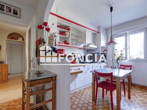 À vendre Appartement 4 pièces 69.99 m² - Reims 51100