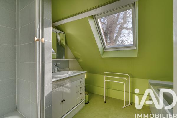 Maison à vendre 10 pièces 246,75 m² Triel-sur-Seine