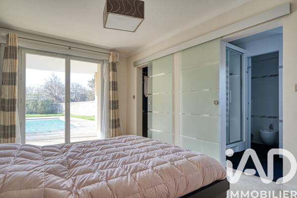 Maison à vendre 10 pièces 246,75 m² Triel-sur-Seine