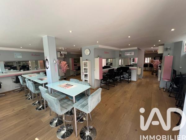 Immeuble à vendre 140 m² Paris 15