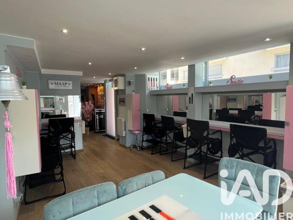 Immeuble à vendre 140 m² Paris 15