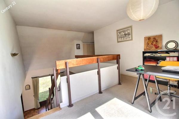 Maison à vendre  6 pièces - 180 m 2   CHATEAU THIERRY  - 02