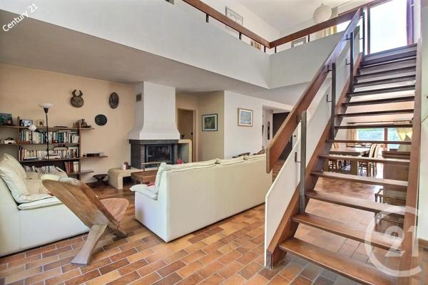 Maison à vendre  6 pièces - 180 m 2   CHATEAU THIERRY  - 02