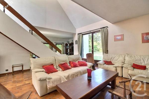 Maison à vendre  6 pièces - 180 m 2   CHATEAU THIERRY  - 02