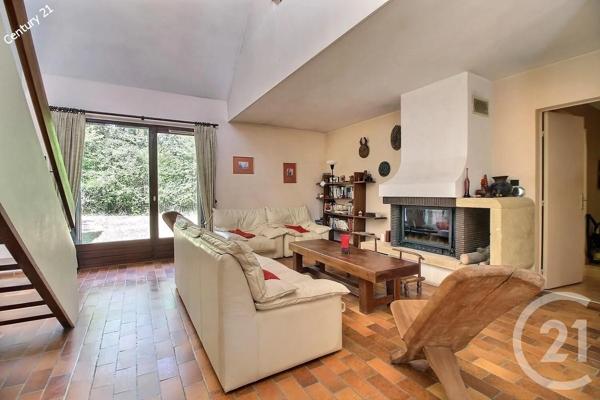 Maison à vendre  6 pièces - 180 m 2   CHATEAU THIERRY  - 02