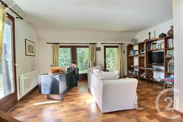 Maison à vendre  6 pièces - 180 m 2   CHATEAU THIERRY  - 02