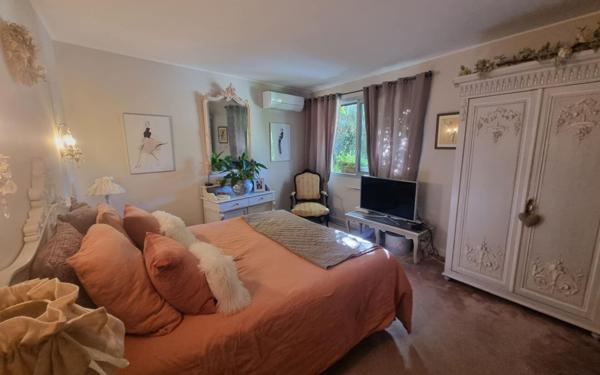 Maison à vendre    5 pièces •  Montfavet - Avignon