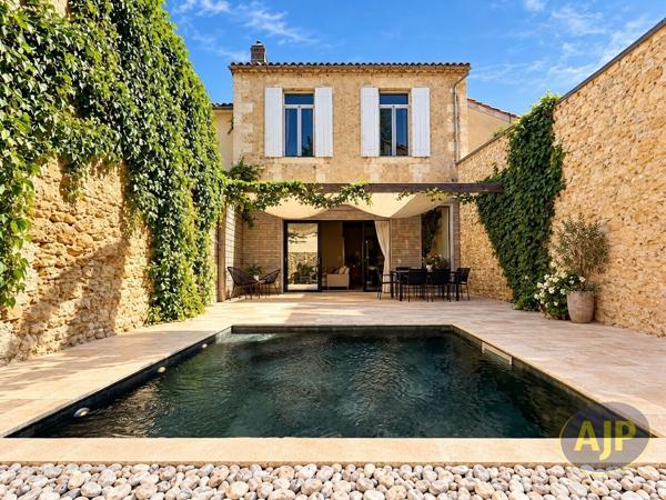 Maison à vendre Castelnau De Medoc - 6 pièces, 200m² avec 5 chambre(s) à 330 000€ - AJP Castelnau Immobilier